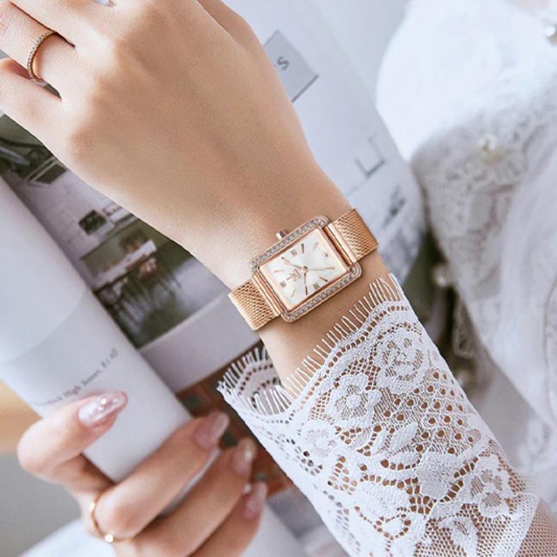 Watch - Fashionable Square Case With Sophisticated Band Quartz Watch