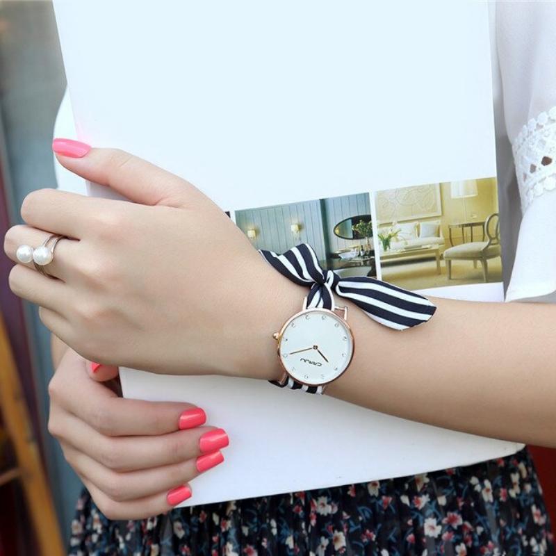 Watch - Fashionable Stripe And Floral Cloth Band Quartz Watch