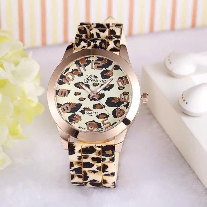 Watch - Fierce Fashion Leopard Print Silicone Strap Quartz Watch