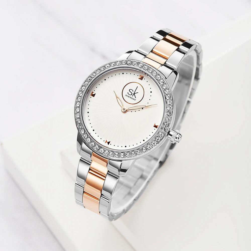 Watch - Gleaming Rhinestone Embedded Dial Quartz Watch