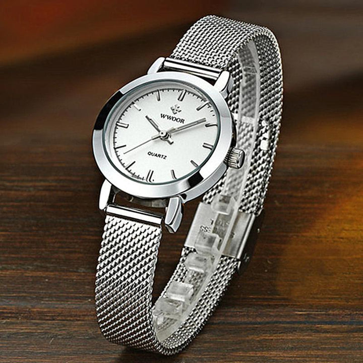 Luxury Wrist Watch For Women With Simple Heart Bracelet