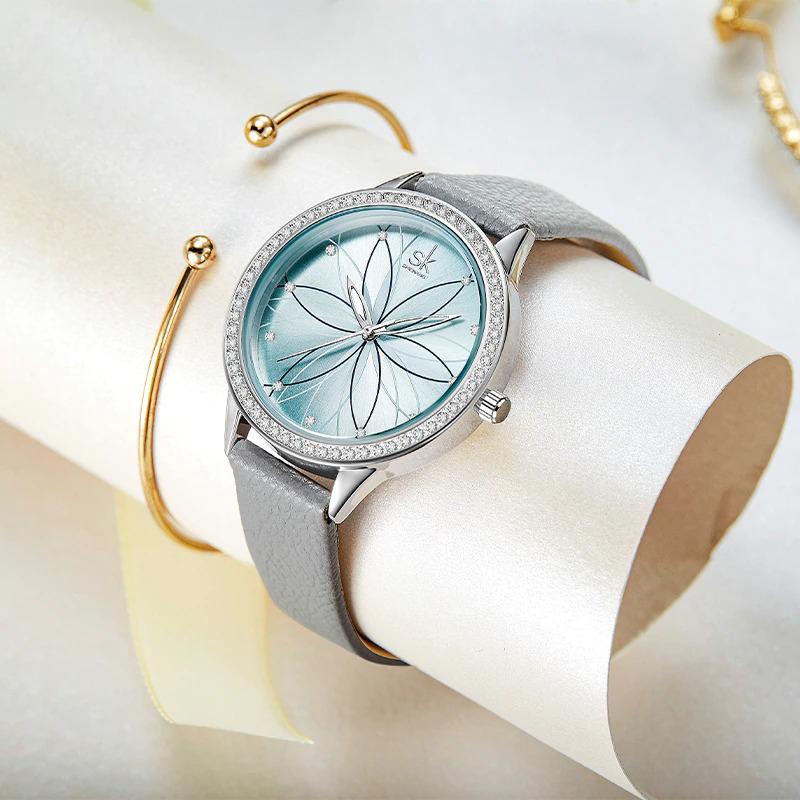 Watch - Precious Flower Bloom Dial Quartz Watch