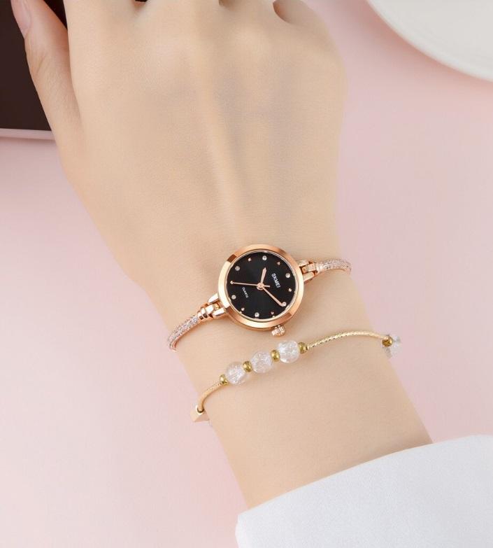 Watch - Sparkling Rhinestone Strap Quartz Watch