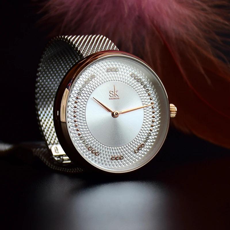 Watch - Stylish Dial Design With Steel Mesh Strap Quartz Watch