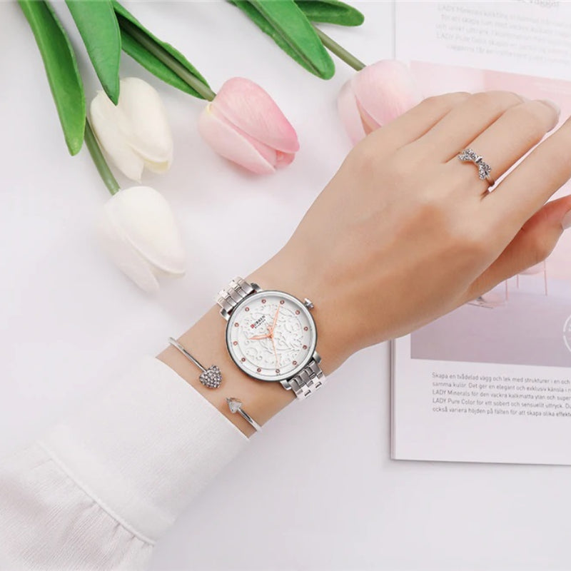 Vintage Carved Fashion with Rhinestone Dial Leisure Quartz Watches