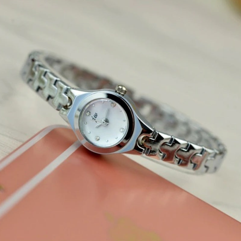 Minimalist and Delicate Small Dial Quartz Watches for Women