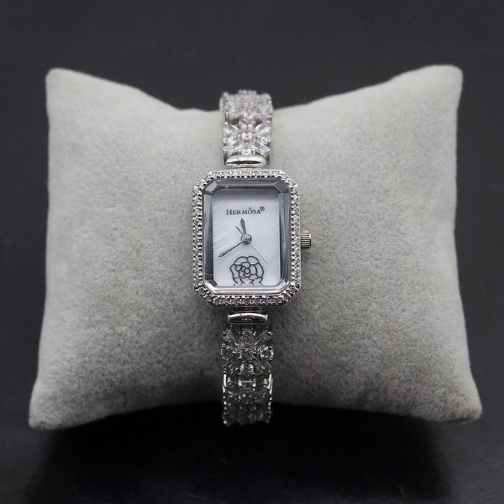 Watches - Fashion And Leisure Rhinestone Adorned Rectangle Case Quartz Watch