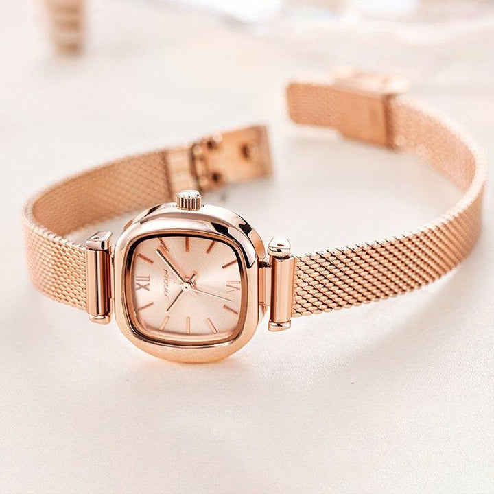 Watches - Modern Chic Square Case Fashion Mesh Band Quartz Watches