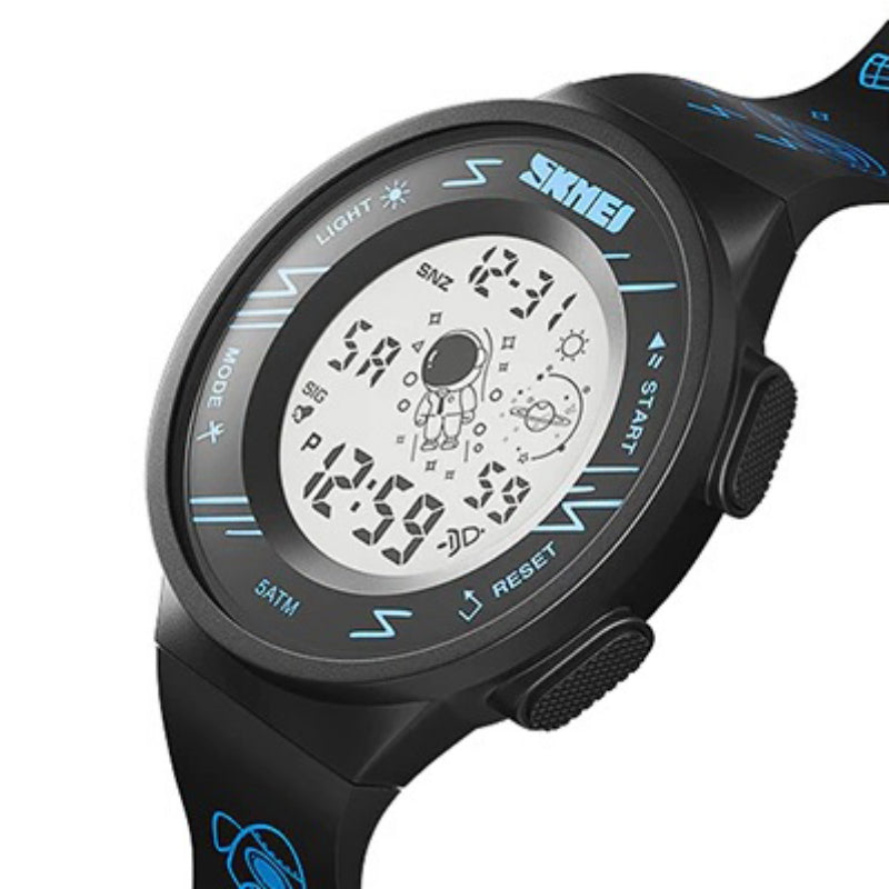 Cool Astronaut-Theme Fashion Sport Chronograph Watches for Kids