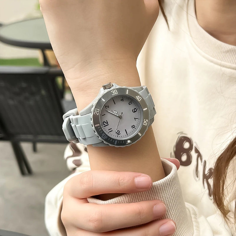 Simple and Casual Mixed Dial Display Watch for Women